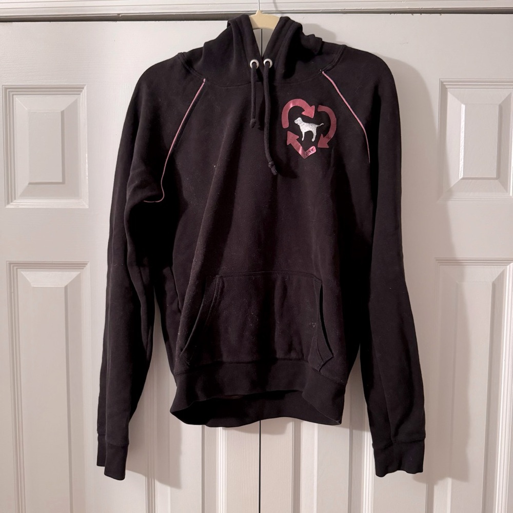 VS pink hoodie